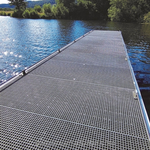 Grille moulée en PRV ignifuge, maille fine 1 1/2" 0,75" pour ponts de navires offshore et accès aux ponts - Prix direct usine - Product Image 1