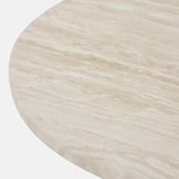 Table basse ronde élégante en travertin naturel avec base hexagonale de style nordique pour salon ou loft
