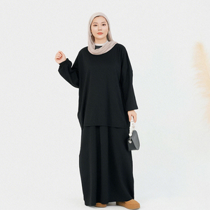<span class=keywords><strong>Abbigliamento</strong></span> <span class=keywords><strong>islamico</strong></span> 2025 alla moda da donna musulmano-maglione invernale oversize gonna Top due pezzi Abaya Set - Product Image 3