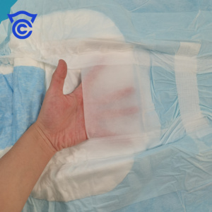 Couches <span class=keywords><strong>pour</strong></span> adultes jetables imprimées <span class=keywords><strong>pour</strong></span> femmes Pantalons d'<span class=keywords><strong>incontinence</strong></span> super absorbants Vente en gros <span class=keywords><strong>pour</strong></span> les personnes âgées - Product Image 3