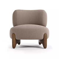 Canapé incurvé nordique en bois massif conception de tissu de luxe léger ensemble sectionnel Simple pour deux-trois personnes pour les loisirs de petit appartement
