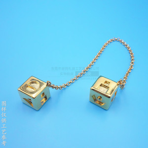 Pendentif Crâne Métallique Personnalisé Rouge Thème Visage de Dessin Animé 3D Breloque Collier pour Usage Quotidien - Product Image 4