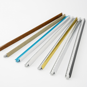 Profilé <span class=keywords><strong>de</strong></span> plafond en T moderne <span class=keywords><strong>de</strong></span> haute précision et <span class=keywords><strong>de</strong></span> haute qualité, en acier galvanisé décoratif, résistant à la corrosion et ignifuge - Product Image 5