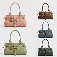 Sac à main en PU grande capacité pour femme, style Millennial, sac à bandoulière, nouvelle collection 2026, sac fourre-tout tendance transfrontalier avec rivets et fermoir, à porter sous le bras