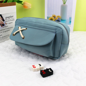 Pochette à crayons en toile écologique avec design en corde croisée, idéale pour le rangement des fournitures scolaires des étudiants soucieux de l'environnement - Product Image 3