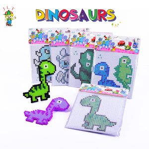Perles Hama en gros de 5 mm, série dinosaures à repasser, jouet créatif éducatif pour enfants avec planche à picots - Product Image 1