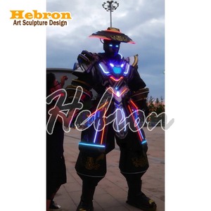 Costume de <span class=keywords><strong>robot</strong></span> LED 2,7 m pour adultes, tenue de performance, costumes de robots 2,7 m pour hommes, femmes et enfants, fabricant de costumes de robots - Product Image 2
