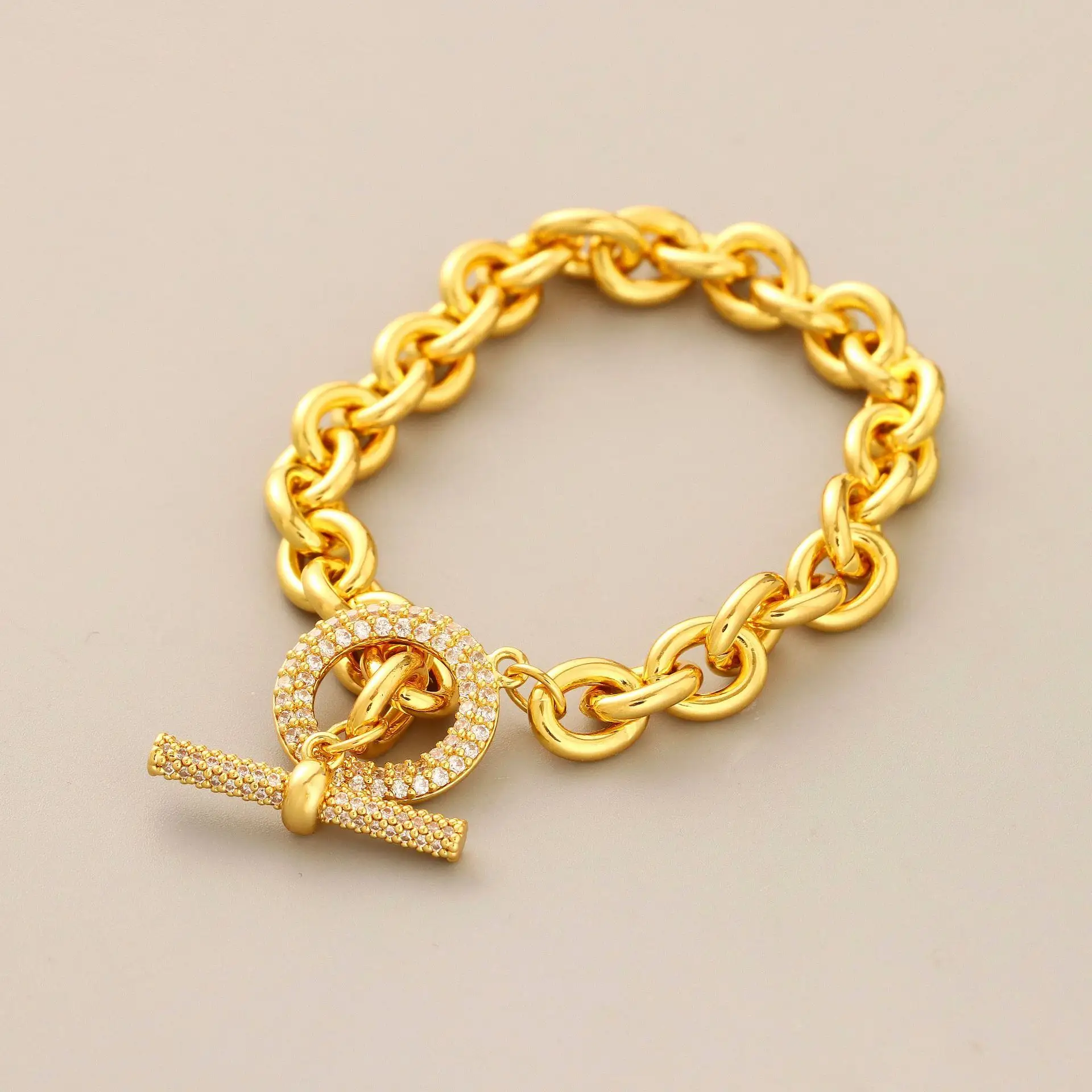 Minstone Unique Design High Quality 18k Micron Gold Plated Jewelry Zircon Diamond Chain Handmade Bracelet for Women Holiday Gift