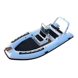 Bateau pneumatique semi-rigide (RIB) en fibre <span class=keywords><strong>de</strong></span> verre <span class=keywords><strong>de</strong></span> 4,8 m avec coque en V profond et table intégrée - Product Image 4