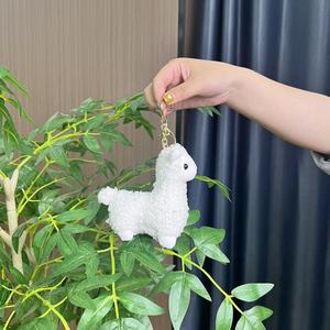En gros, jouets en peluche mignons et abordables en forme de mouton, alpaga et lama souriant, porte-clés à suspendre pour machine à griffes - Product Image 4