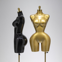 Mannequin Brésilien pour Femmes Rondes, Torse à Grande Poitrine et Hanches Volumineuses Doré, Mannequin Demi-Corps Grande Taille BBL pour Vente en Gros