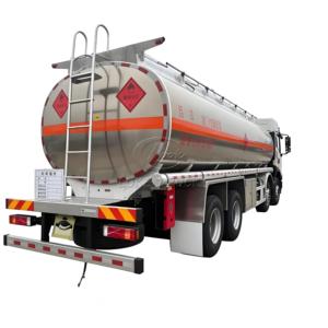 Camion-citerne à essence spécial très apprécié sur le marché, capacité 15m³-28m³, véhicule de transport de carburant spécial pour stations-service, camion-citerne à huile 8x4 - Product Image 1