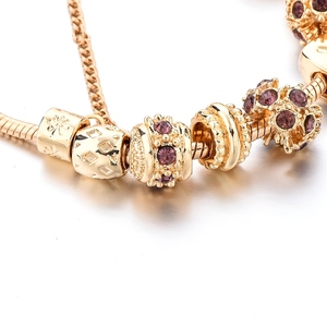 Bracciale con perline Color oro con ciondolo a forma di cuore in cristallo viola e bracciale con ciondolo a chiave - Product Image 6