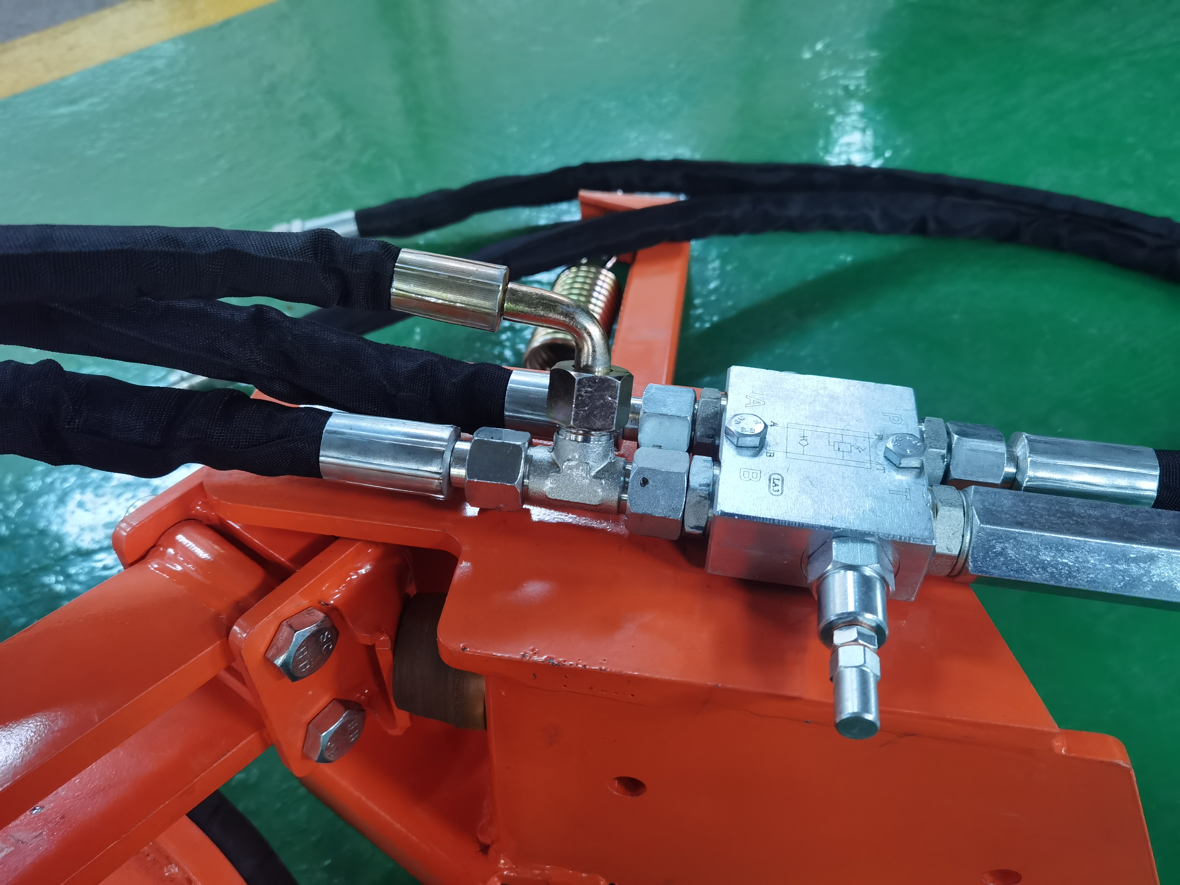 side flail mower