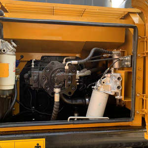 Excavadora usada SANY215 SANY235 Excavadora sobre orugas Original China SANY SY215c SY235c SY245c - Product Image 6