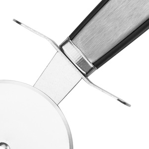 Juego de 2 Utensilios para Pizza de Primera Calidad, Cortador de Acero Inoxidable y Espátula con Mango Ergonómico de Agarre Suave para Hornear en Casa - Product Image 5