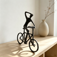 Statue de cycliste moderne en fonte, figurine homme en métal, sculpture d'art rustique, décoration de table de salon, cadeau fait main