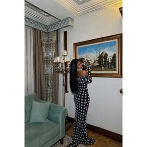 Robe de soirée noire à manches longues à pois - Product Image 2