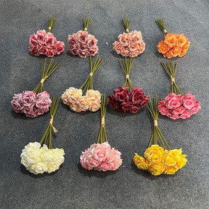 Arrangement de fleurs artificielles Rose Vénitienne à 7 têtes, en soie, fait main, pour la décoration florale de la maison, de mariage et de la Saint-Valentin - Product Image 2