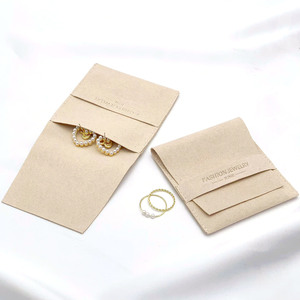 Sacs à bijoux personnalisés en velours beige, en microfibre, avec rabat, pour pièces de monnaie, colliers, bracelets, boucles d'oreilles, pochette à bijoux avec logo - Product Image 5