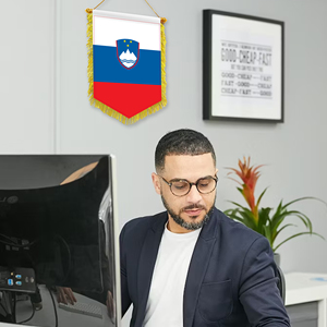 La <span class=keywords><strong>bandera</strong></span> eslovena, la pancarta, el patrón en forma de montaña y la decoración de borlas son adecuados para las exposiciones culturales alpinas - Product Image 3