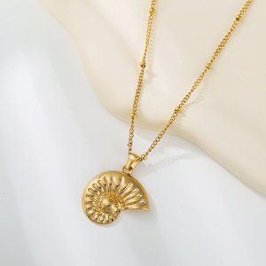 Collana Impermeabile in Acciaio Inossidabile PVD con Ciondolo <span class=keywords><strong>a</strong></span> Forma di Pesce, Conchiglia e Stella Marina con Catena di Perline per Gioielli da Festa - Product Image 5