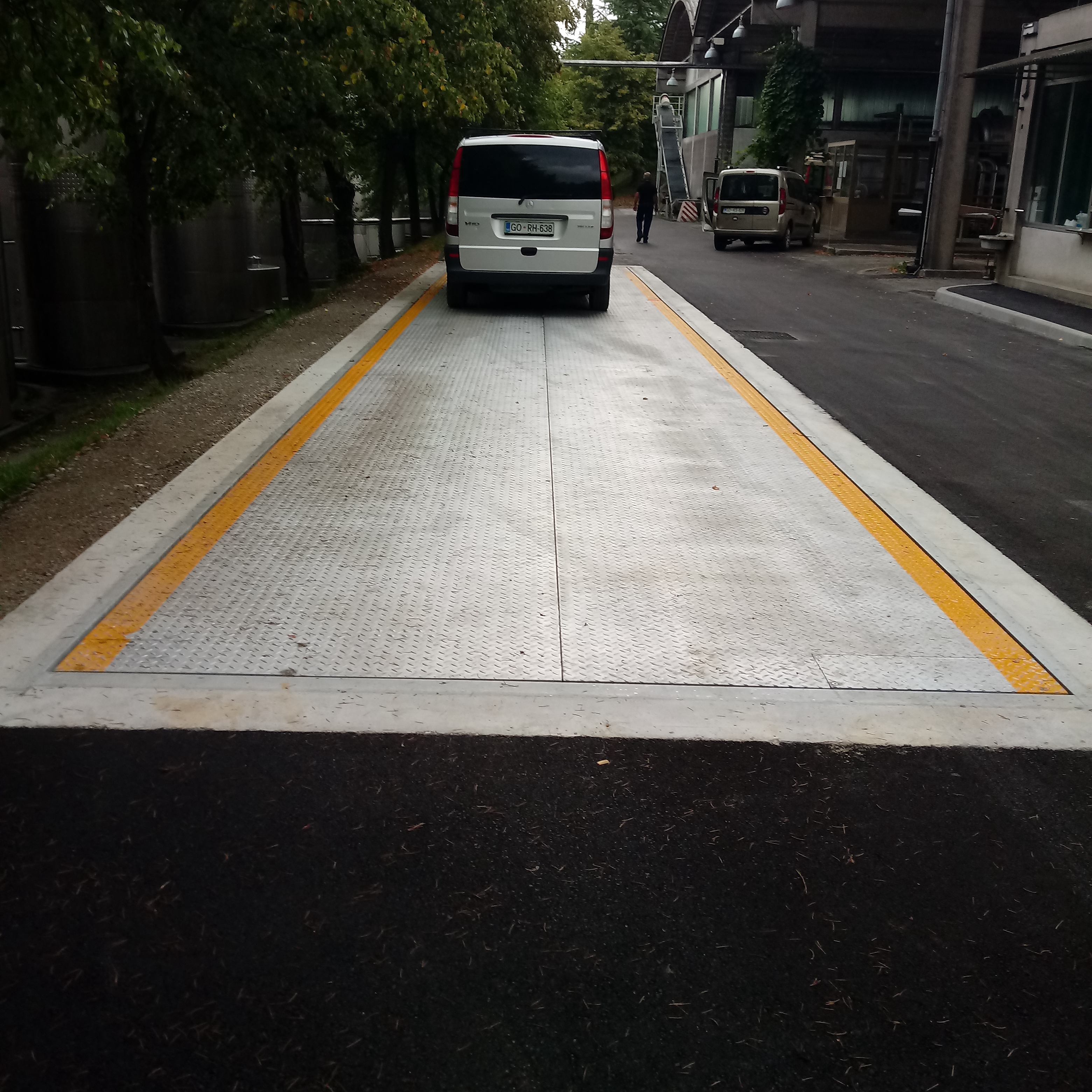 Стандартные весы ZONJLI для грузовых автомобилей весом 120 тонн 3x18 м, весы для грузовых автомобилей