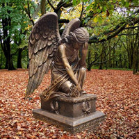 Décoration extérieure métal artisanat agenouillé ailé statue d'ange grandeur nature bronze statue monumentale d'ange pleureur