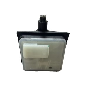 Motor solenoide del interruptor de la tapa del tanque de combustible Mercedes-Benz A0008208312 para GLE W167, pieza de repuesto - Product Image 3
