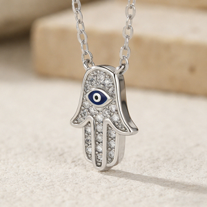 Collana con Pendente Occhio Blu Portafortuna in Argento Sterling 925 Placcato Rodio con Zirconia Cubica e Catena a Croce - Product Image 3