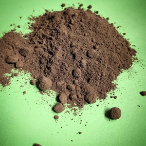 Poudre de cacao alcalinisée lisse pour chocolat, cacao traité à la hollandaise, couleur brun moyen, 10-12% de matières grasses, boîte de 13 kg - Product Image 2
