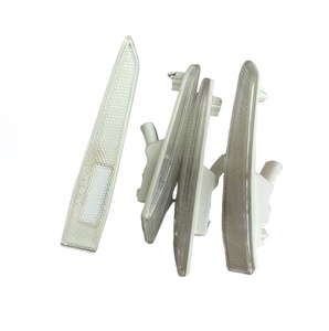 Luces Laterales para Guardabarros Izquierdo y Derecho, Luces de Borde Delanteras y Traseras para Lamborghini Gallardo Huracan Aventador - Product Image 1
