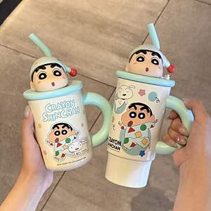 แก้วน้ำเก็บอุณหภูมิลายเครยอนชินจัง พร้อมหลอดและหูจับ ของขวัญสำหรับสาวๆ แก้วน้ำสำหรับออฟฟิศ ฤดูร้อน 2025 - Product Image 4