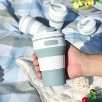Tasse réutilisable en silicone anti-déversement avec logo personnalisé tasse à café portable pliable en silicone avec couvercle