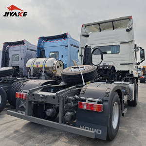 Camions tracteurs Sinotruk HOWO 6x4 371 ch 400 ch, moteur diesel, 10 roues, conduite à gauche, camions tracteurs et remorques en vente - Product Image 5