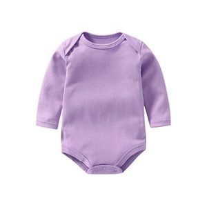Combinaison Bébé Unisexe Personnalisée, Grenouillère Triangle Nouveau-né, Combinaison d'Été Personnalisée à Boutons pour Bébé - Product Image 1