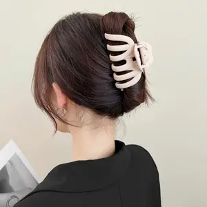 Ponytail Simple Temperament Frosted Pumpkin Hair Claw Clips Coffee Color Medium Size Hair Shark Clip Women Ponytail Fixed Hair Grabber