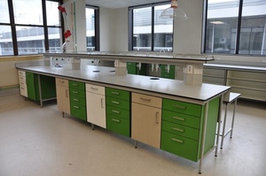 Lớn <span class=keywords><strong>melamine</strong></span> lyft l-hình dạng hóa học kiểm tra chuẩn độ hàng đầu máy ly tâm phòng thí nghiệm bảng với bồn rửa - Product Image 2