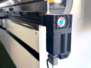 SANXIN Prensa Plegadora CNC Electrohidráulica Totalmente Automática para Chapa Metálica, <span class=keywords><strong>PSB</strong></span> 110 Toneladas 3200mm, Máquina de Plegado Hidráulica, ¡Gran Oferta! - Product Image 4