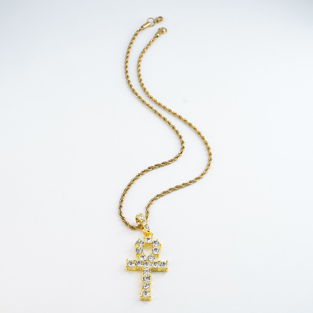 Colgante de oro con cadena giratoria de 20 pulgadas.