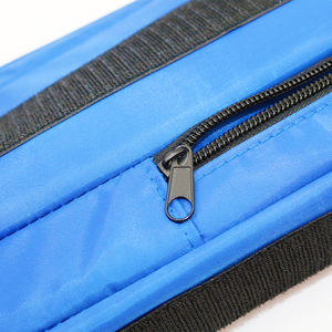 Botiquín de primeros auxilios para viajar en automóvil Botiquín de carretera con advertencia triangular y chaleco reflectante Botiquín de primeros auxilios 13164 Bolsa médica - Product Image 3