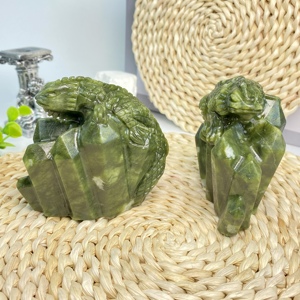 Lézard en jade vert naturel sculpté à la main, nouveau design, forme de grappe de cristal de 8 cm et artisanat en cabrite pour décoration et cadeau, vente en gros - Product Image 5