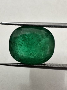 Rare 7.05 Carat <b>Emerald</b> Cut <b>Cushion</b> Green Gemstone Loose Stone Premium Jewelry Gem for Rings Pendants and Custom Designs - Product Image 2