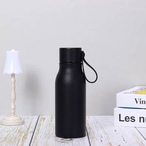 350ml 500ml 650ml Outdoor Sports Vacuum <b>Bottle</b>, 304 Stainless Material with Silicone Handle for Daily Outdoor Water Carrying - Product Image 4
