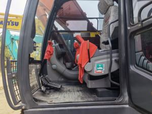 Excavadora Hitachi Zaxis 200 Usada Original de Japón, 20 Toneladas, Cucharón de 0.9m, Motor, Caja de Cambios, PLC, Bomba, Rodamientos, Precio Económico en Oferta - Product Image 2