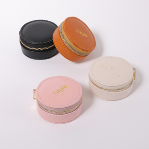 Boîte à bijoux portable en cuir avec fermeture éclair, logo personnalisé, mini boîte de rangement pour colliers et boucles d'oreilles, étui rond tendance - Product Image 1