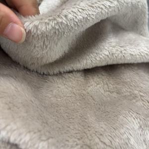 <span class=keywords><strong>Tissu</strong></span> <span class=keywords><strong>en</strong></span> fausse fourrure polaire pour couverture de maison et canapé <span class=keywords><strong>tissu</strong></span> <span class=keywords><strong>en</strong></span> fausse fourrure de <span class=keywords><strong>lapin</strong></span> pour couvertures d'hiver tapis - Product Image 5