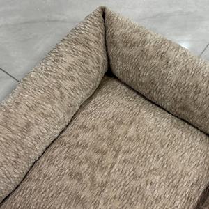 מיטת כלבים קטנה רכה מרגיעה, ניתנת לכביסה, עם תחתית נגד החלקה, מחממת ומעניקה נוחות לגורים - Product Image 4