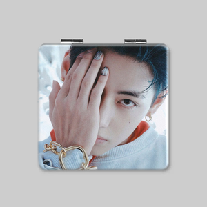 All'ingrosso KPOP Bangtan ragazzi V <span class=keywords><strong>Taehyung</strong></span> rivista Double-face quadrato pieghevole portatile specchio per il trucco - Product Image 5