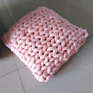 Nhà Máy Bán Buôn Cung Cấp Handmade Bông Ống Sợi Bện 45*45Cm Sọc Mô Hình Vuông Đầy Màu Sắc Hôn Ném Gối Đệm - Product Image 2